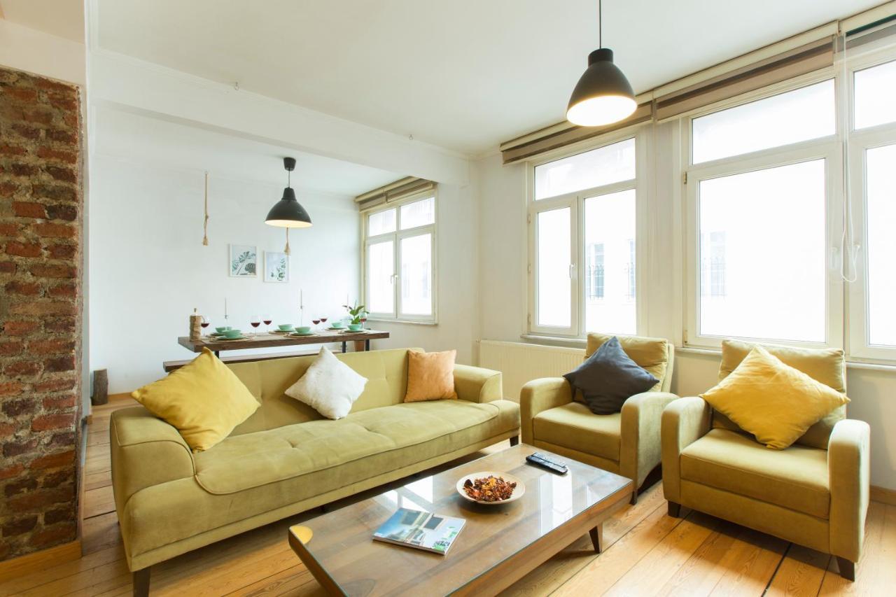 Great 5 Min Taksim Square Apartment