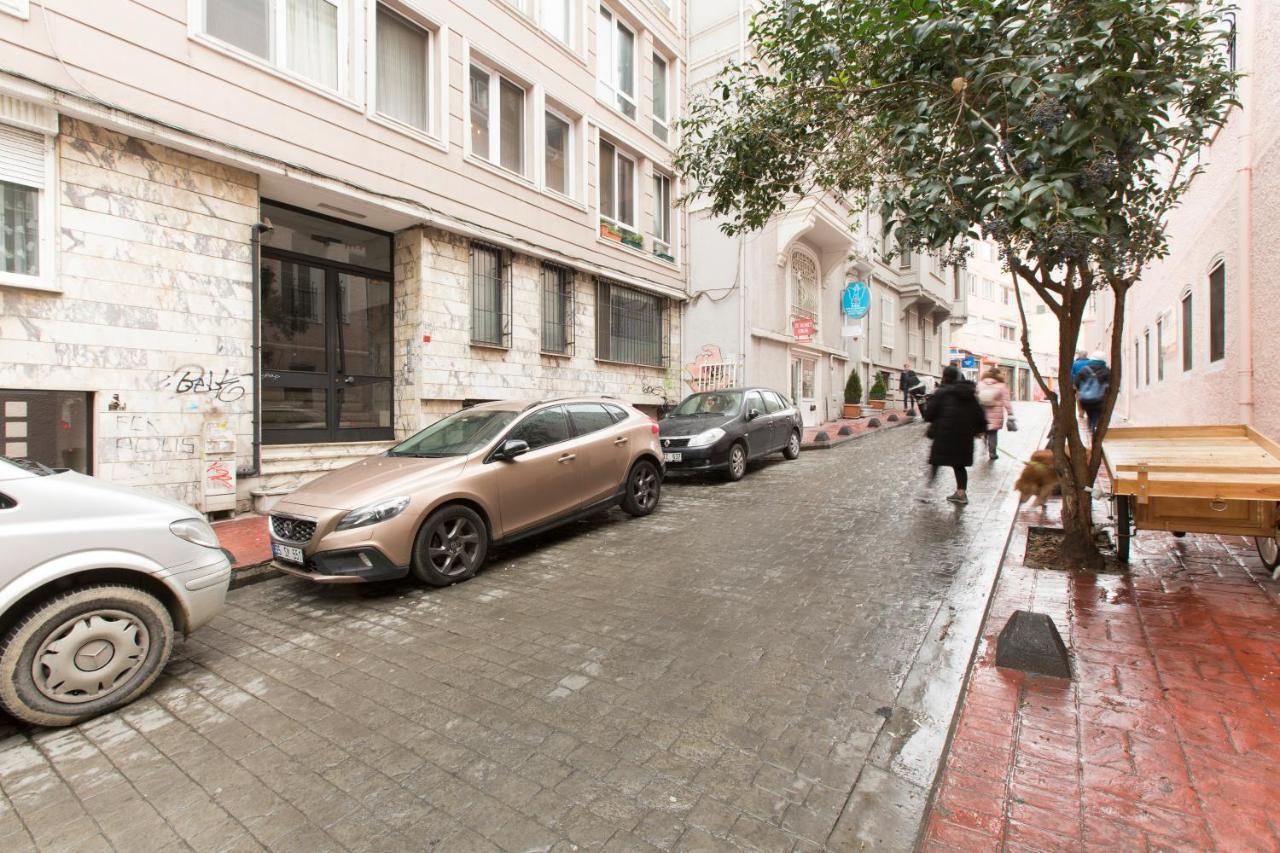 Great 5 Min Taksim Square Apartment *