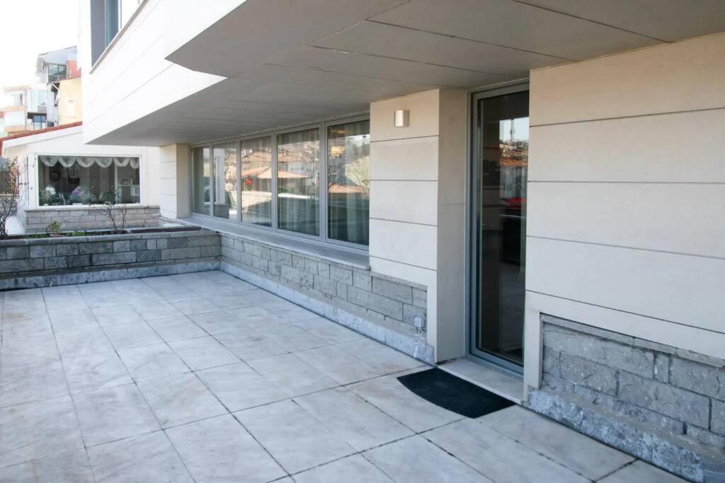 Opulent Bosphorus View Apartment *