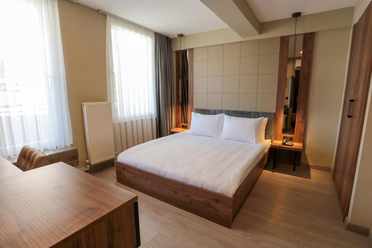 Arach Harbiye Hotel