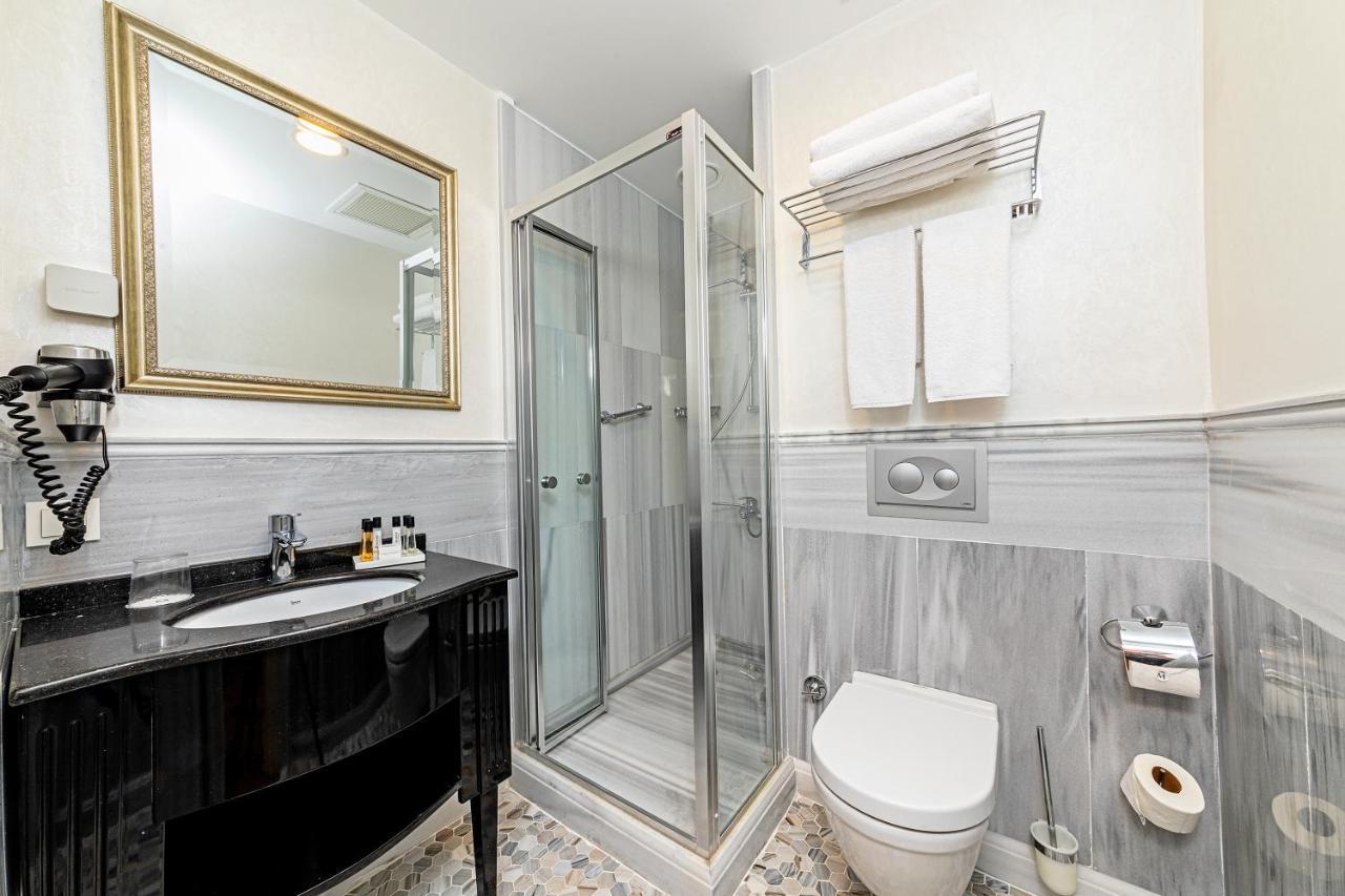 Meroddi Galata Flats *