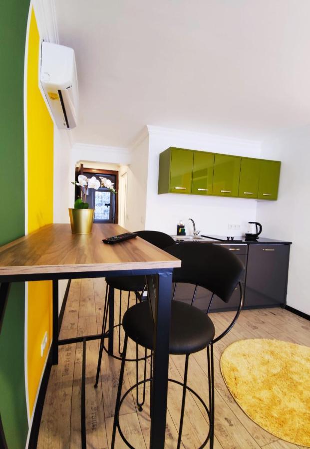 Intimate Hagia Sophia Apartment
