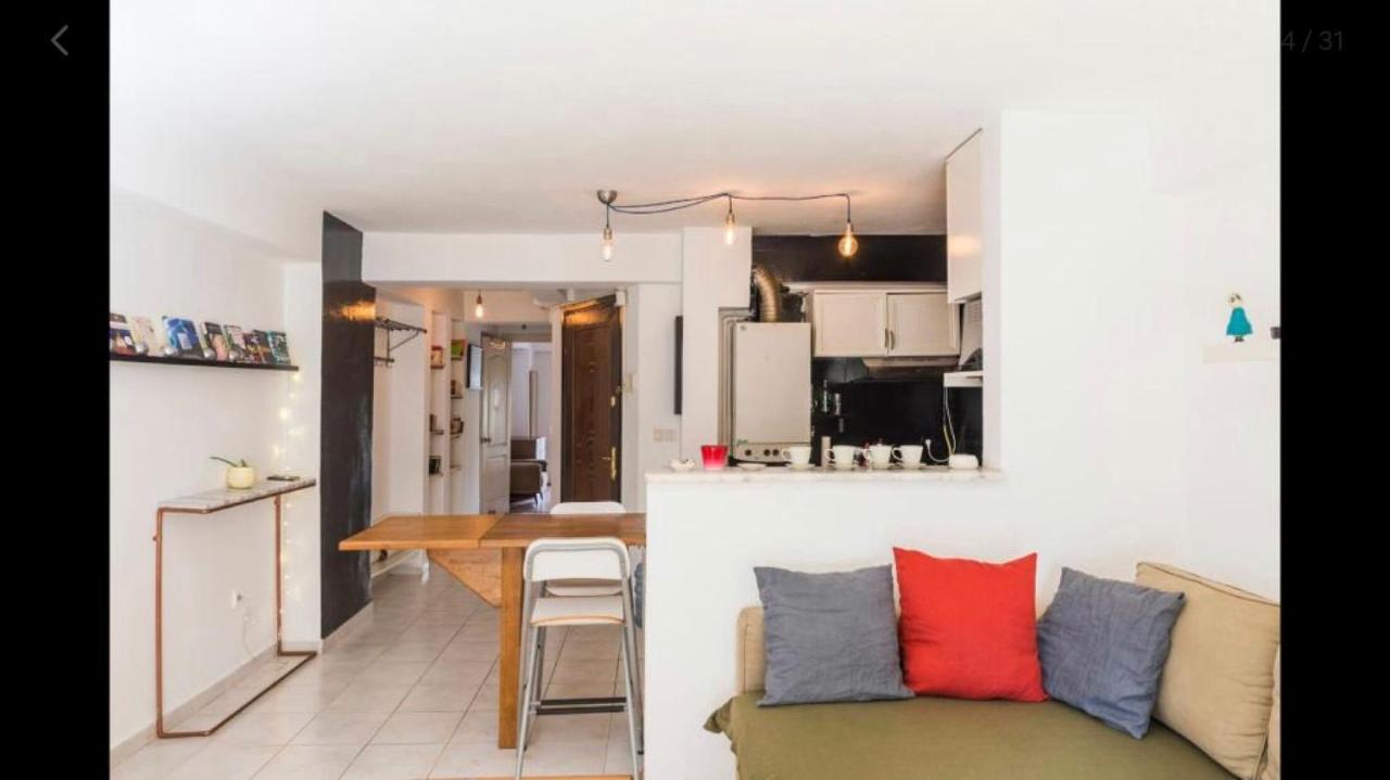 Cute Heart Of Apartment Istanbul