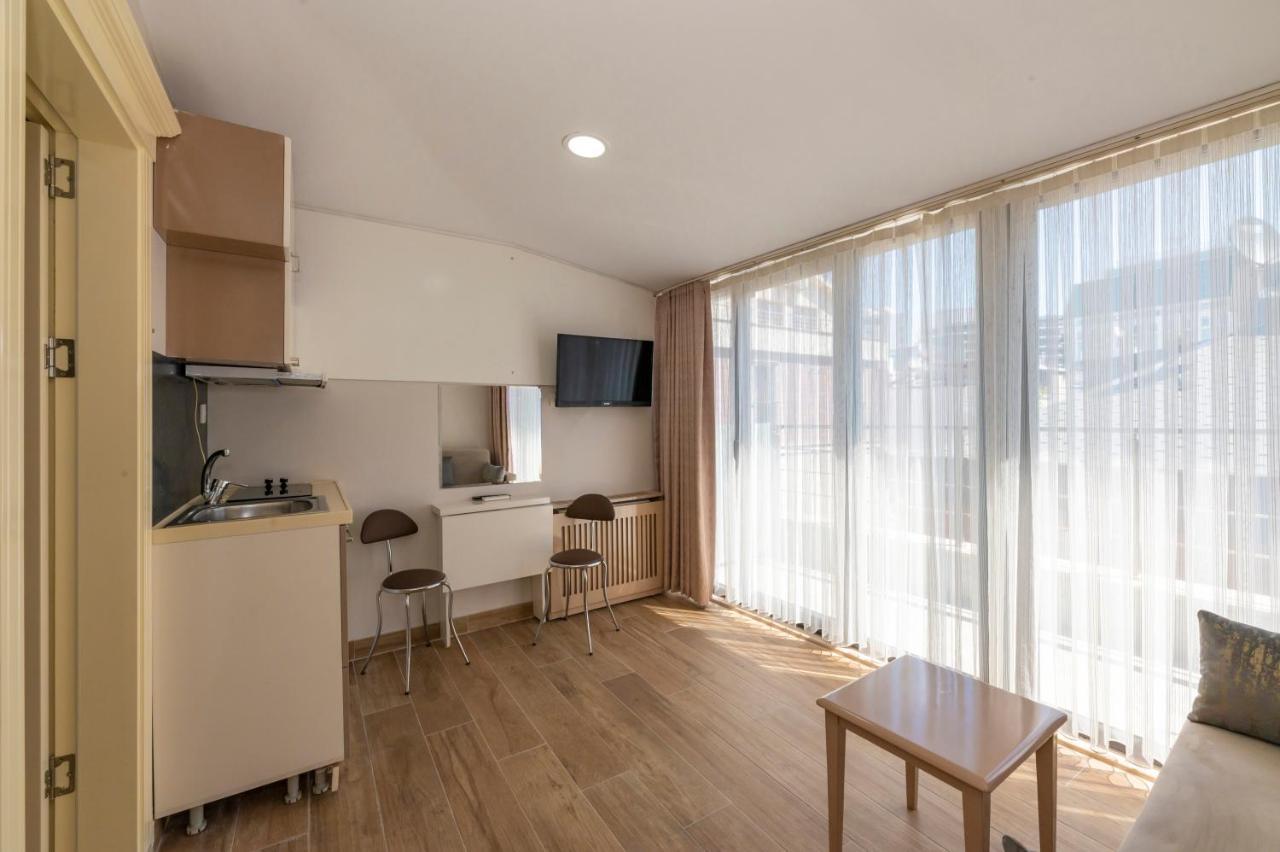 Taksim Peri Hotel