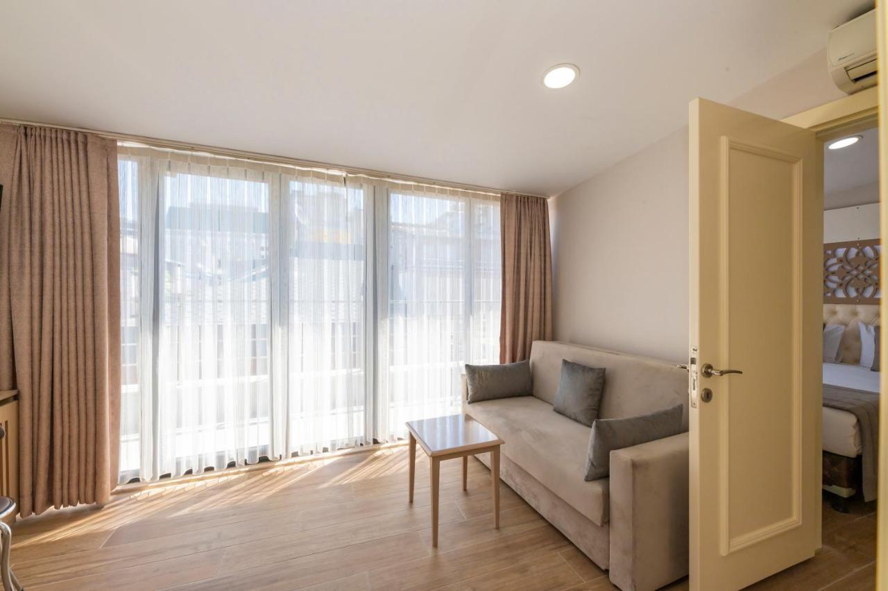 Hotel Taksim Peri Istanbul