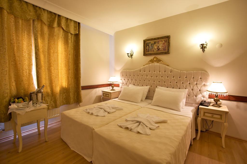 Adora Cafe & Restaurant İstanbul