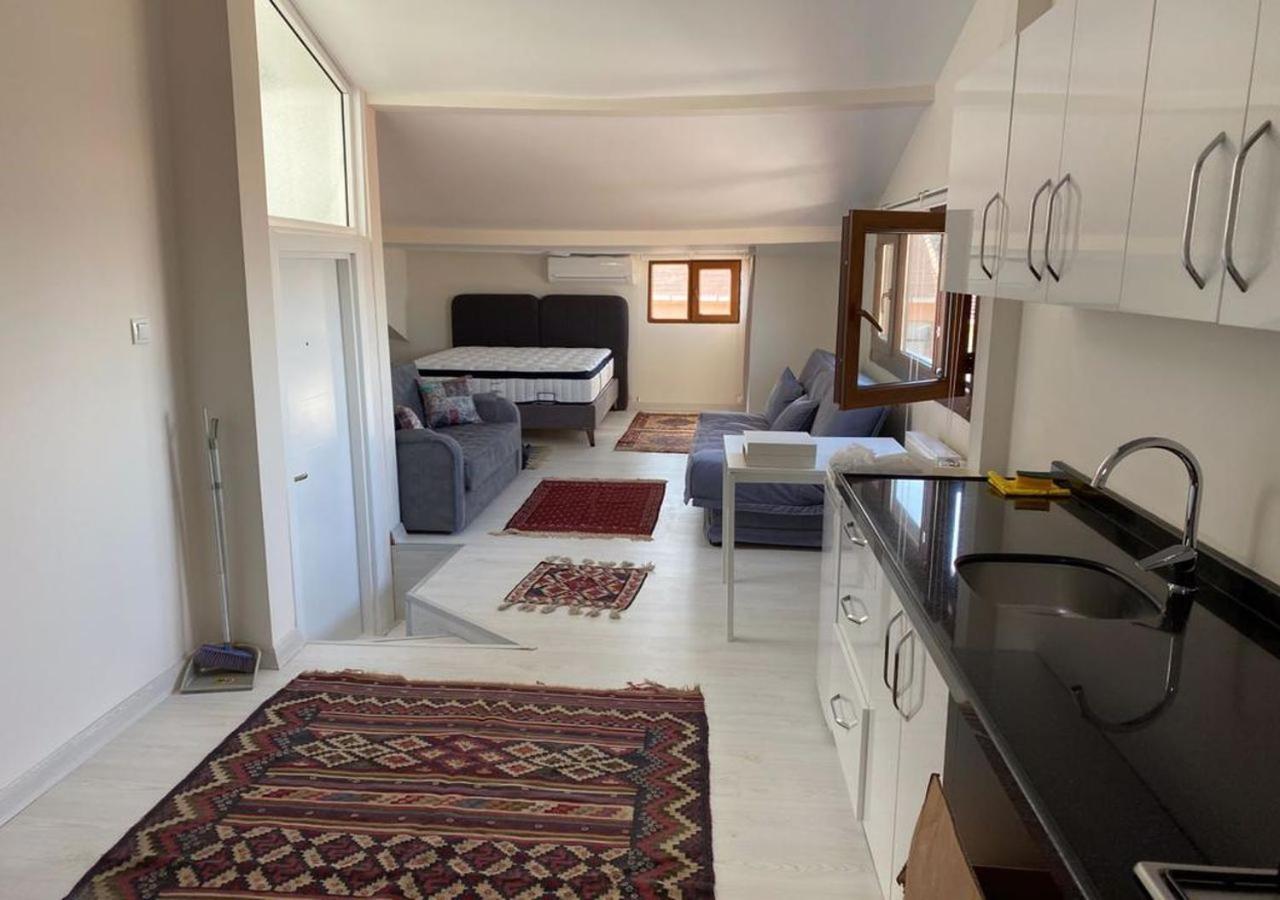 Iskele House *