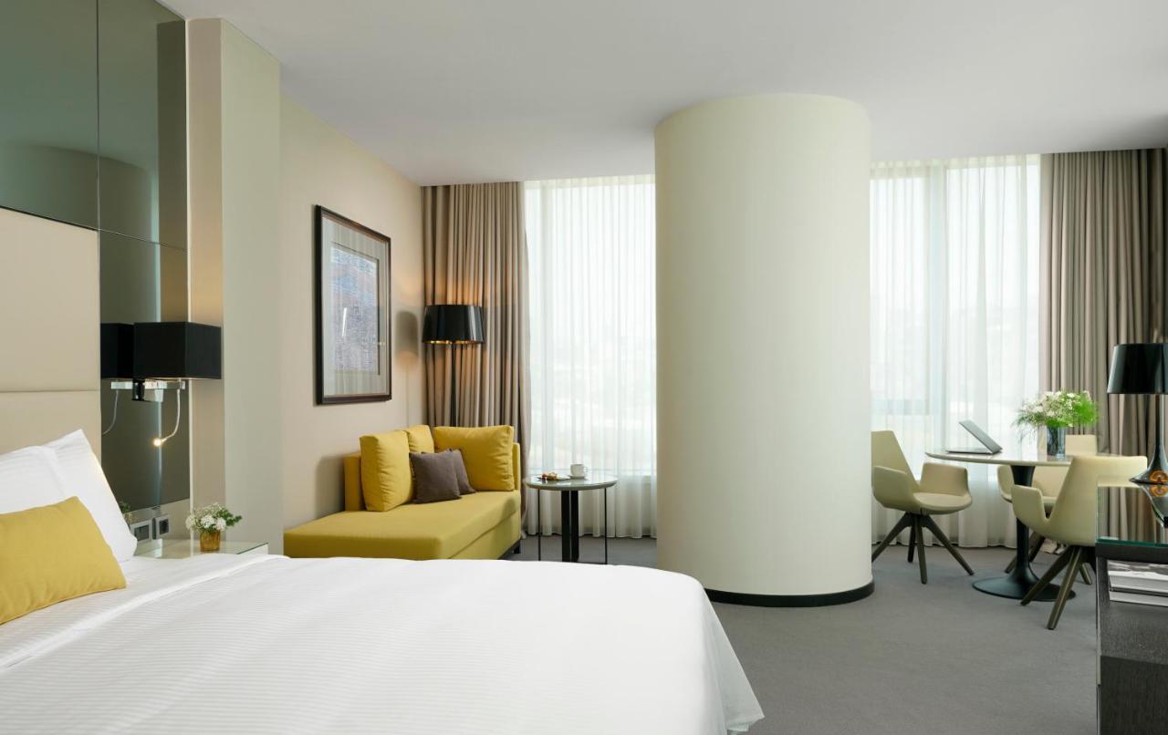 Hotel Centro Westside By Rotana 4*