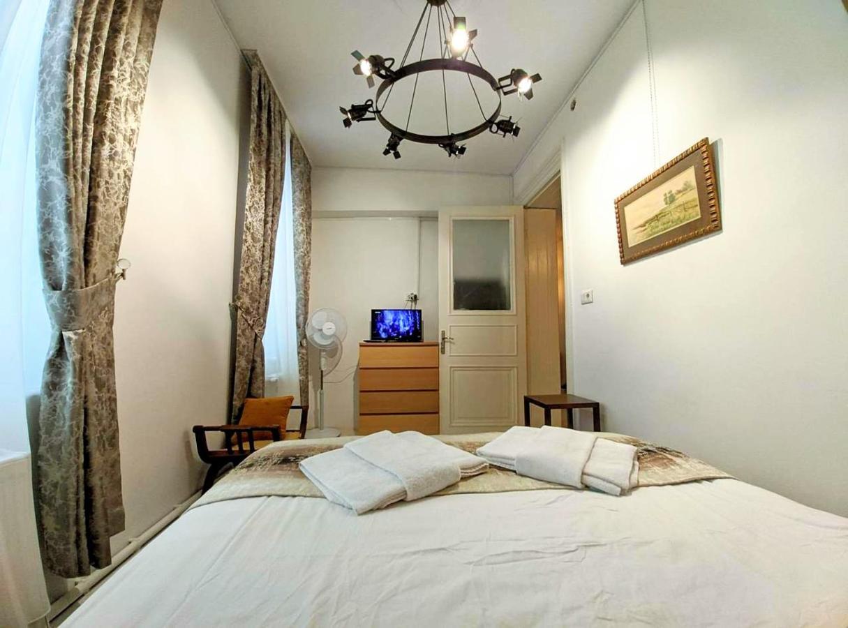 Galata Apartment