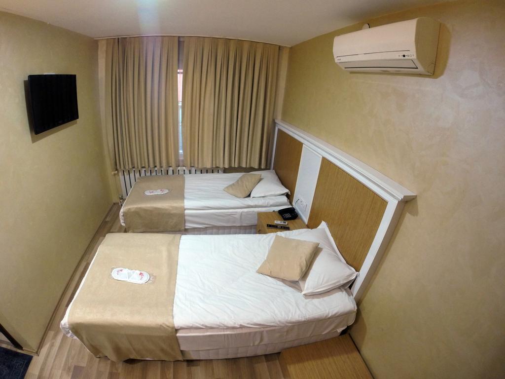Hotel Lal 3*