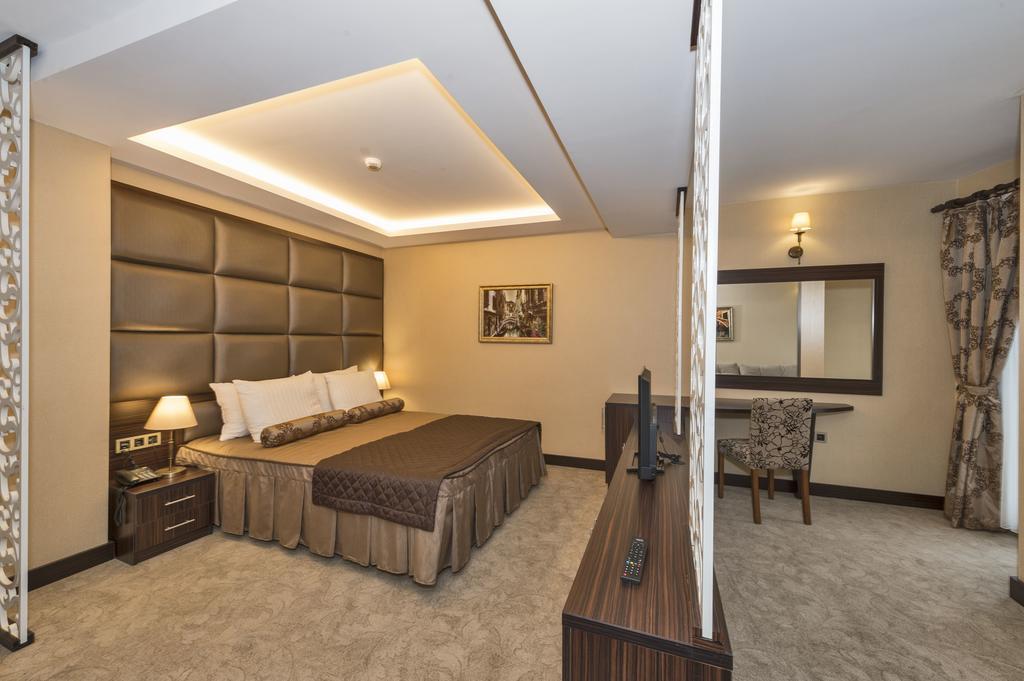 Romeo 5* Istanbul