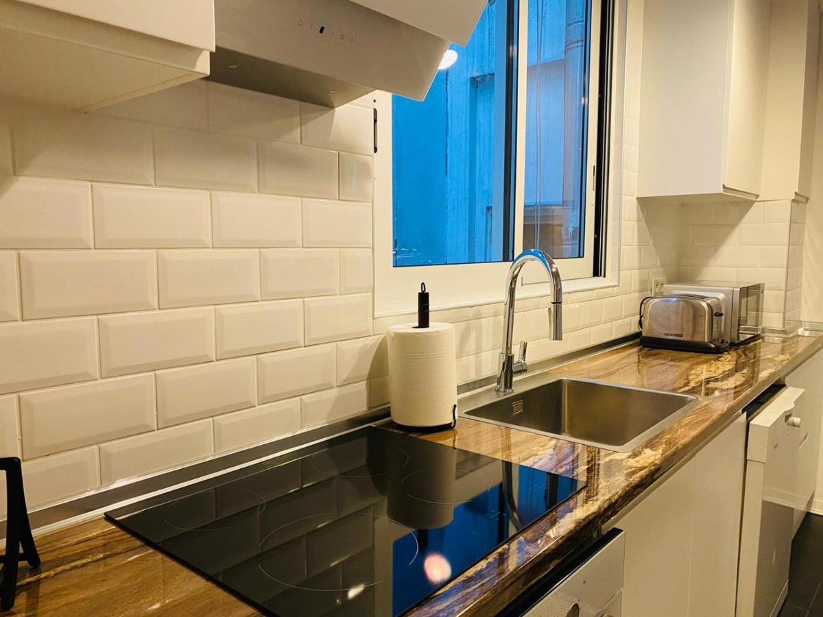 Bosphorus Dominant Renovated 120m Apt With Breathtaking View