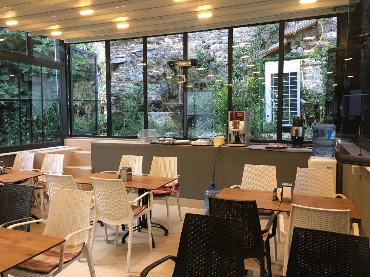 Acomodação com café da manhã  Nuray 2*
