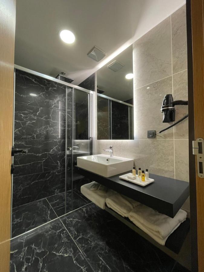 Otel Rw Boutique