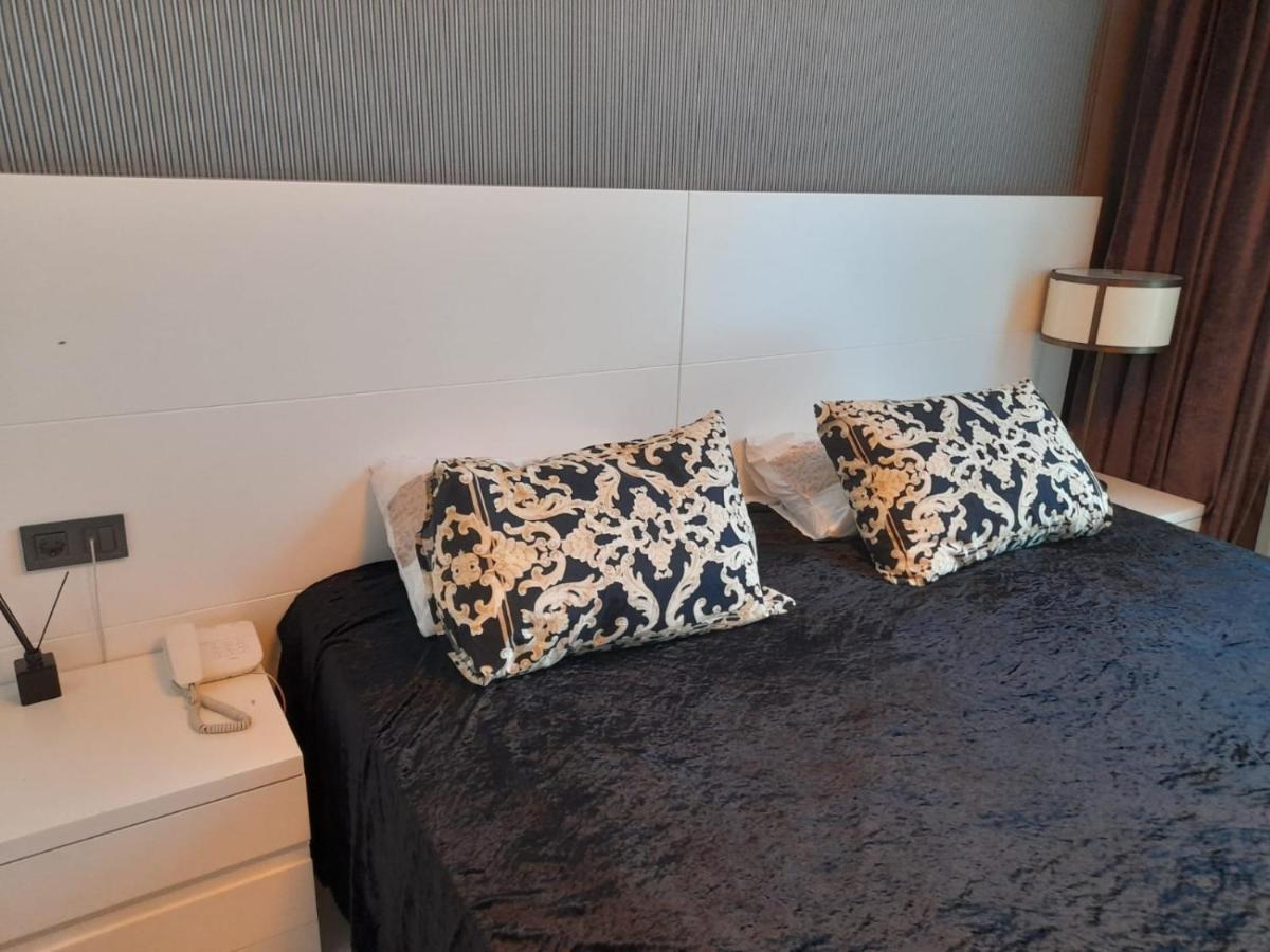 Atasehir Lux Apartment *