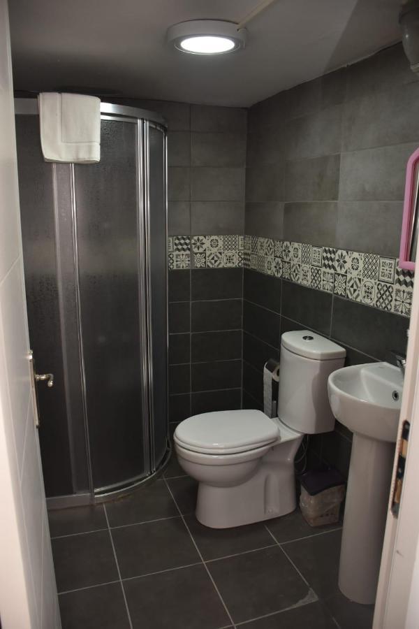 Oerge Suit Apart Hotel