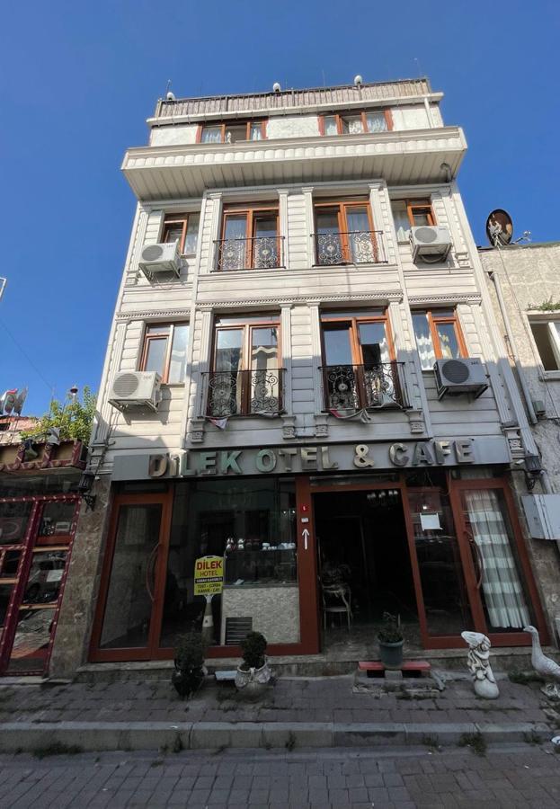 Dilek & Cafe Hotel 3*
