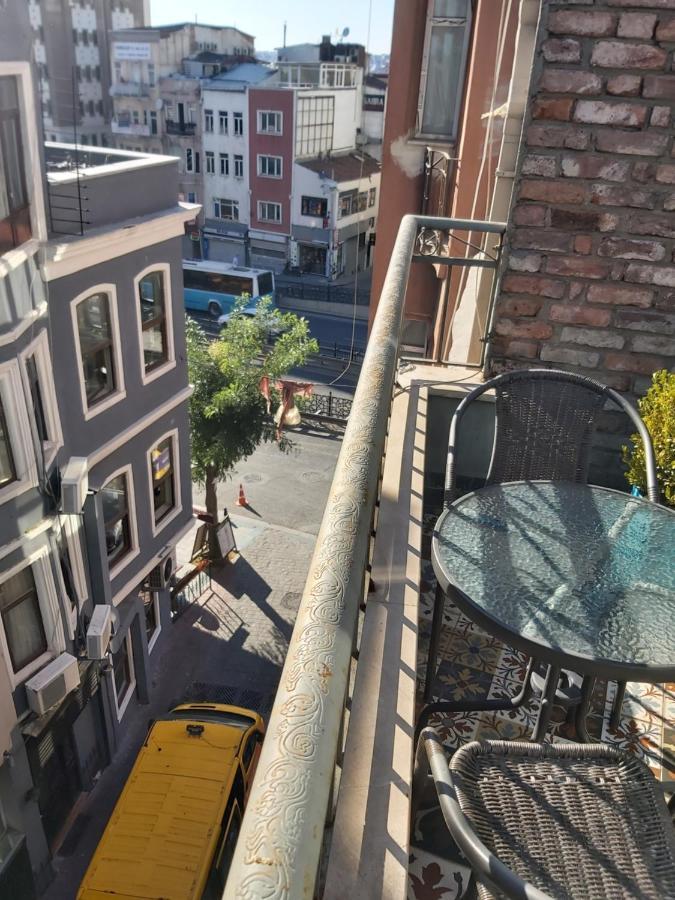 Utarit Istanbul