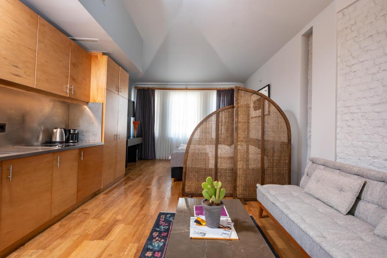 Mayer Loft *