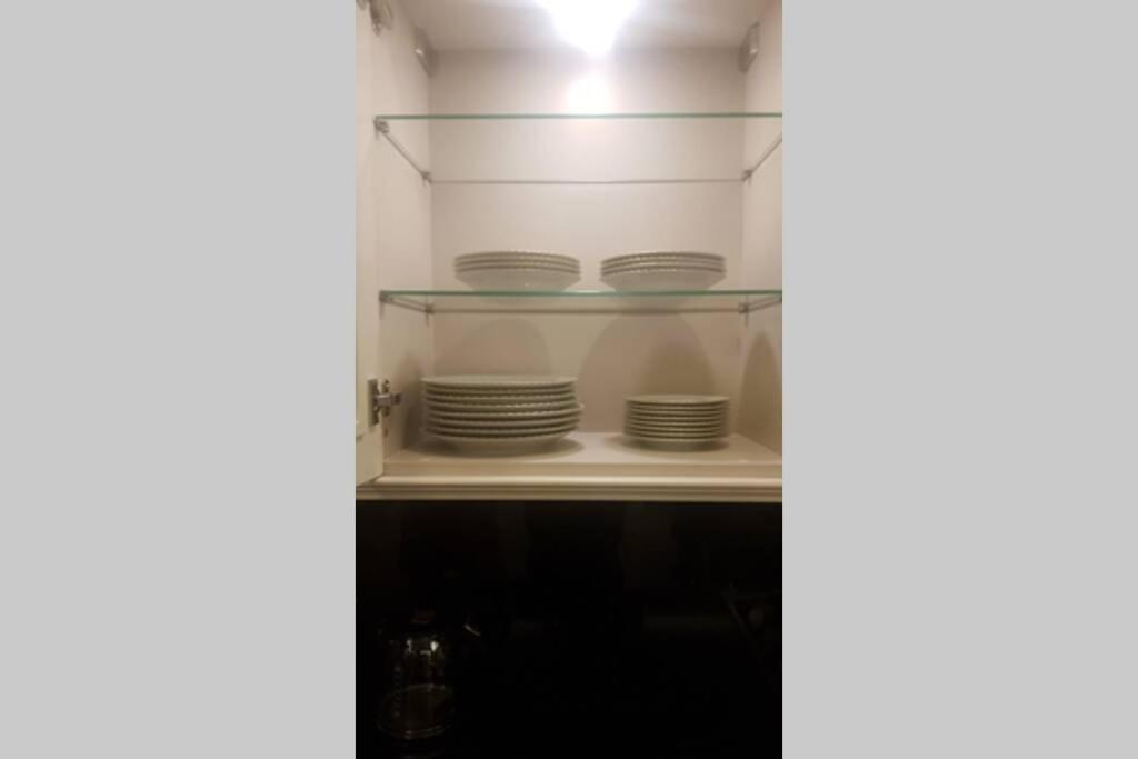 Apartamento Full Bosphorus View New 3 Bedroom Beside Camliktepe Park In Famous Uskudar On The Asian Side Of Istambul