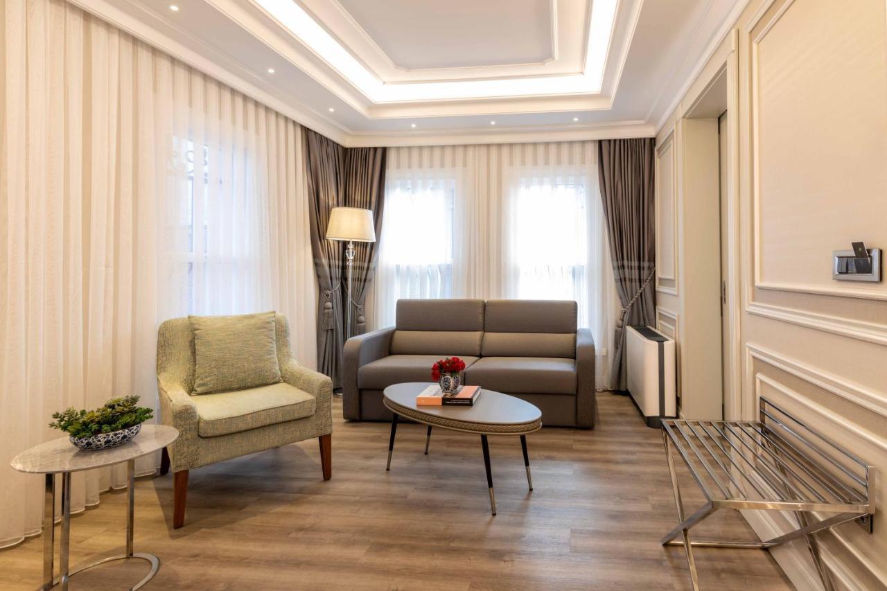 Amiral Palace Boutique Class Hotel