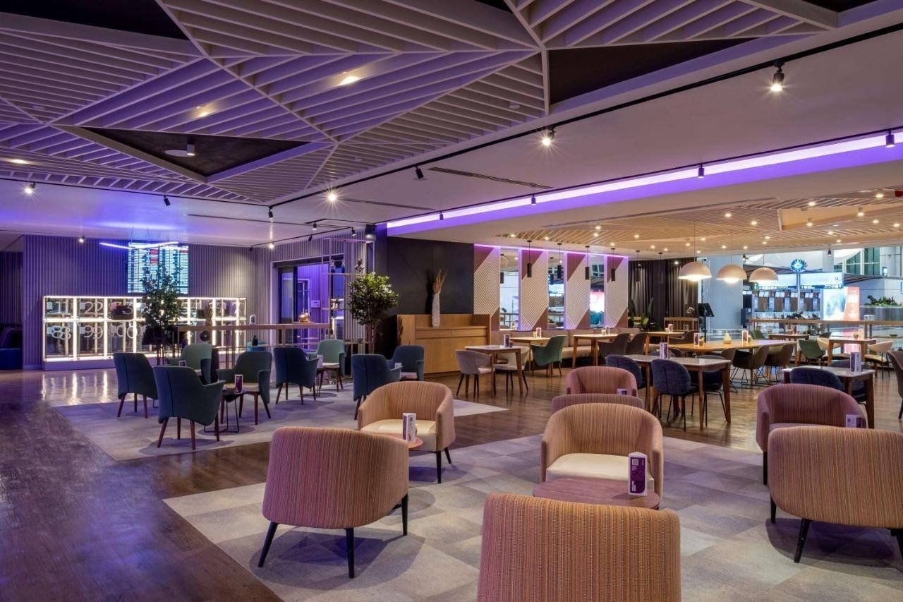 Hotel Yotelair Airport, Duty Free - International Transit Area Istanbul