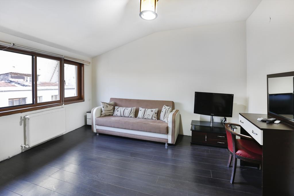 Hotel Taksim 3*