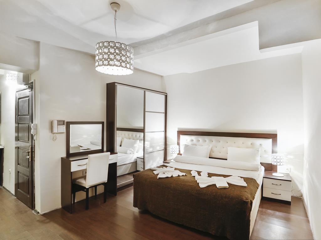 Hotel Taksim 3*