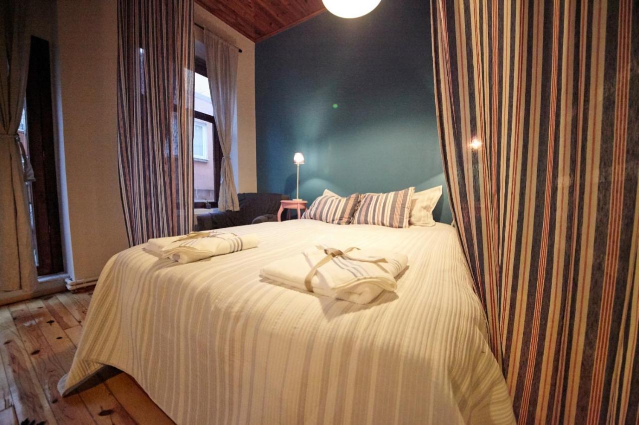 Studio At The Heart Of Taksim Apartment