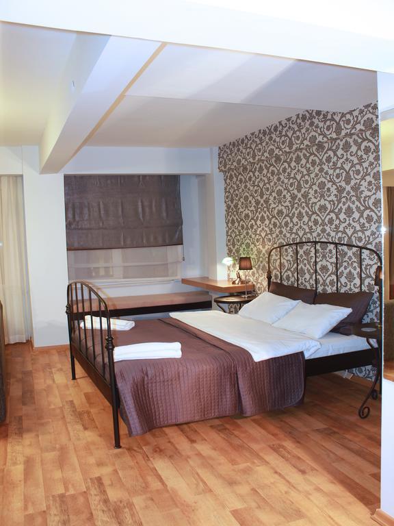 Aparthotel 212