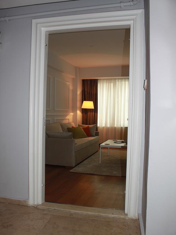212 Aparthotel