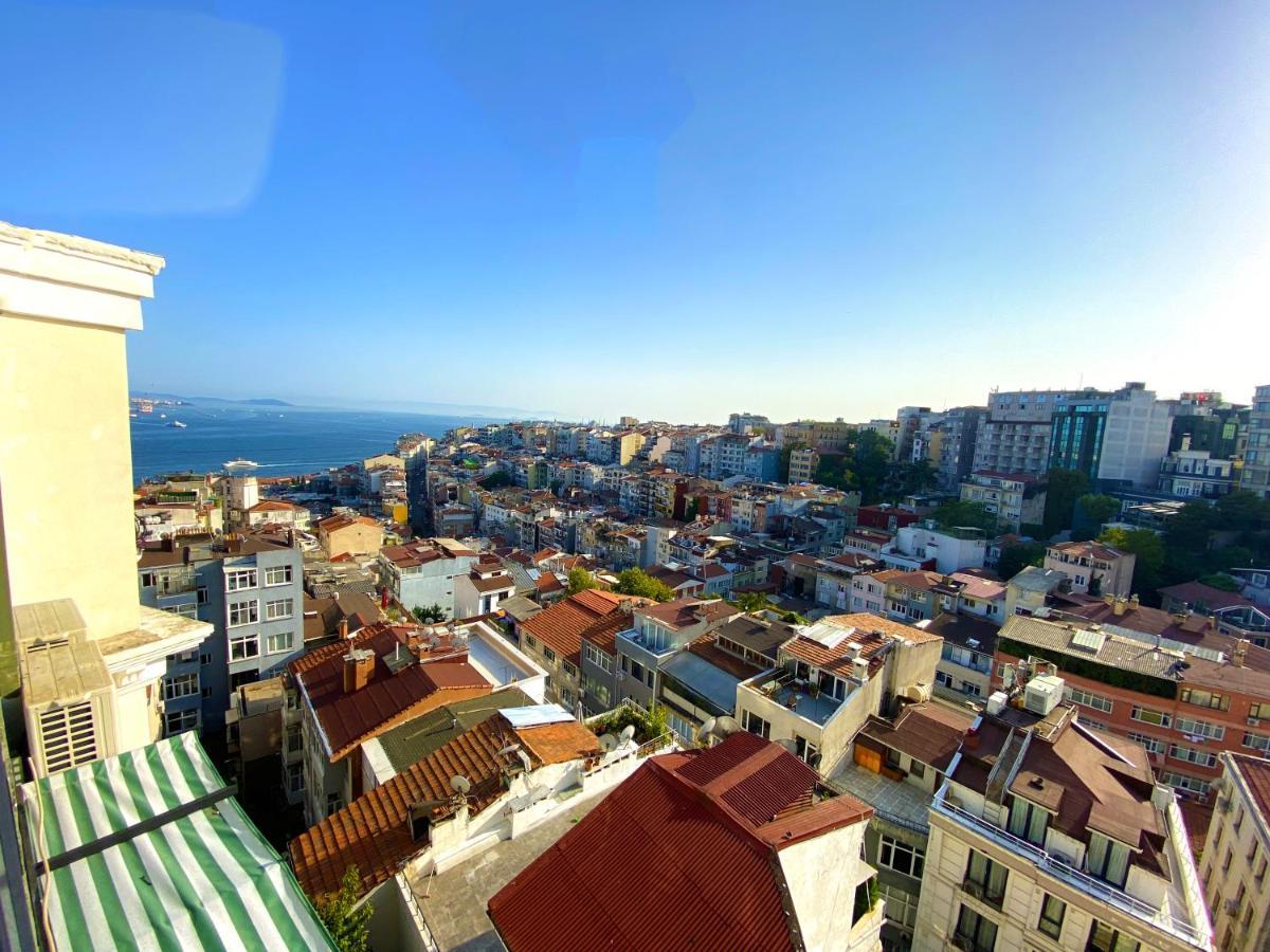 Roe - Taksim Istanbul