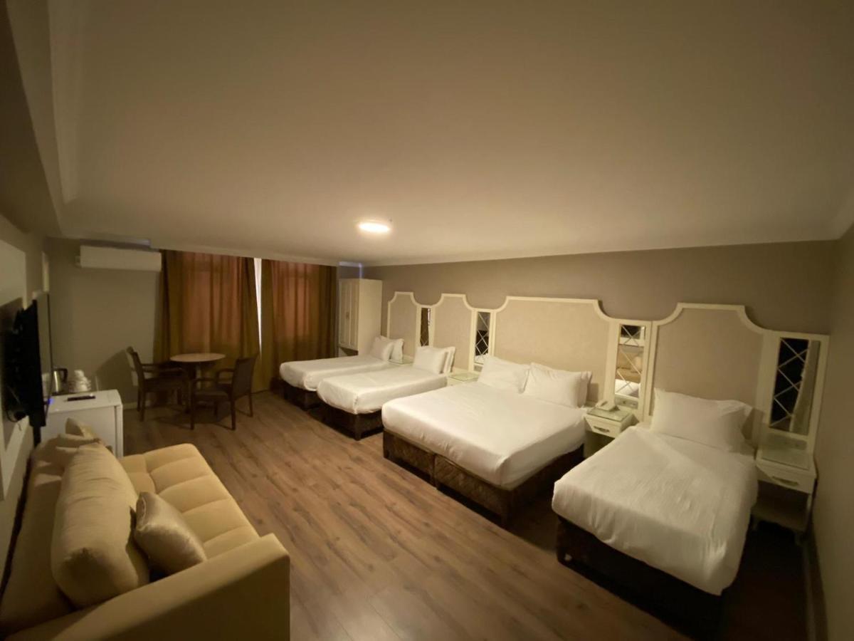 Hotel Miss Old 3*