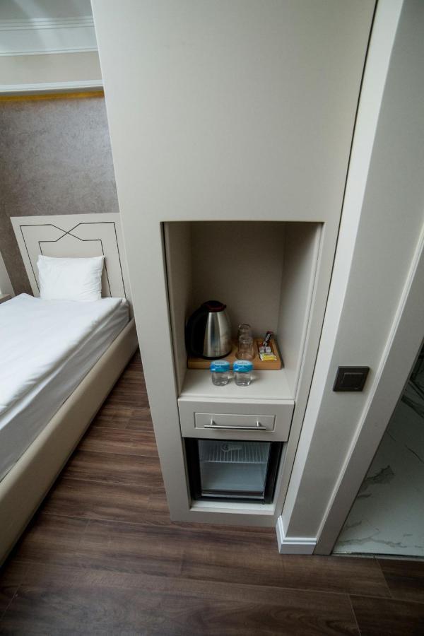 Hotel The Charm - Old 4*