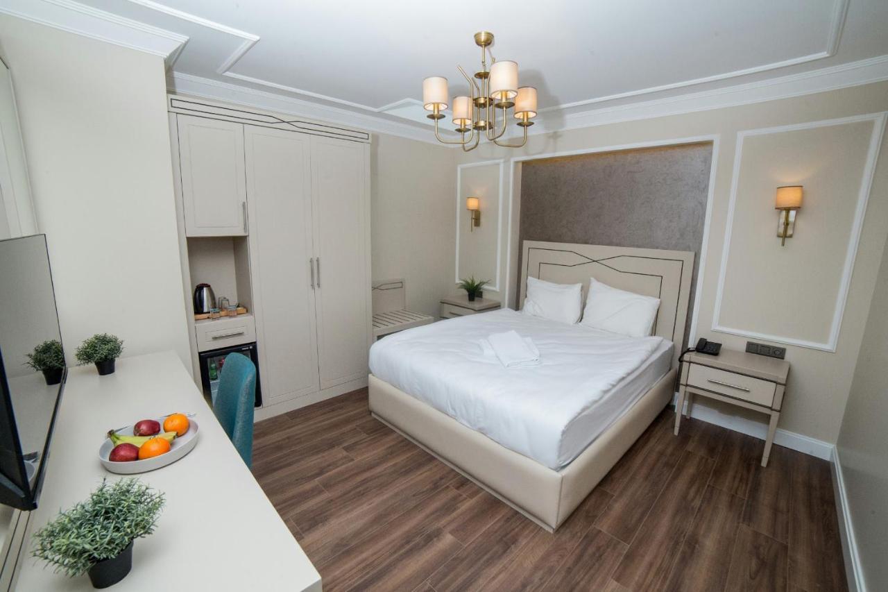 The Charm - Old Hotel