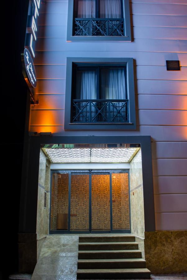 The Ottoman Boutique *