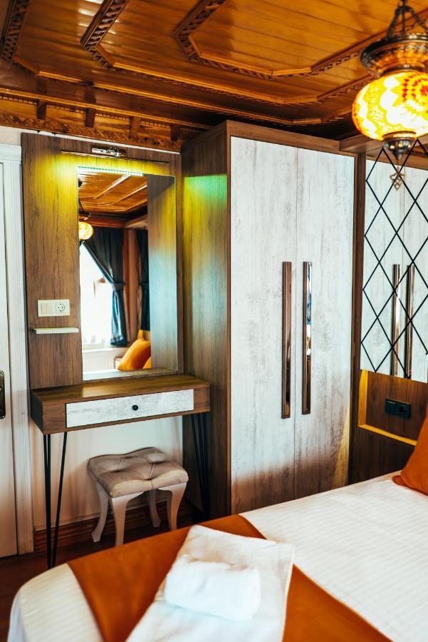 Hotel Astra Boutique *