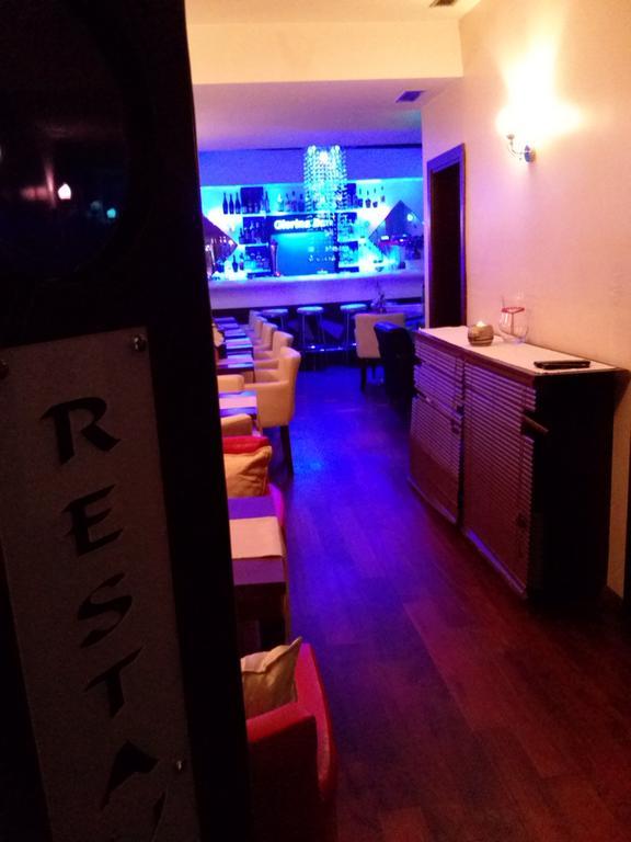 Glorina Hotel 3*