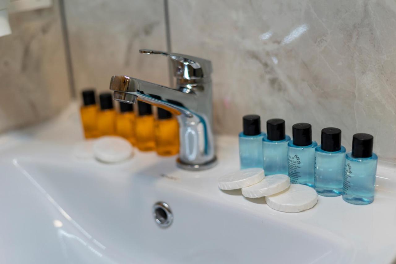 Grey House - Historical Peninsula Hotel 3*
