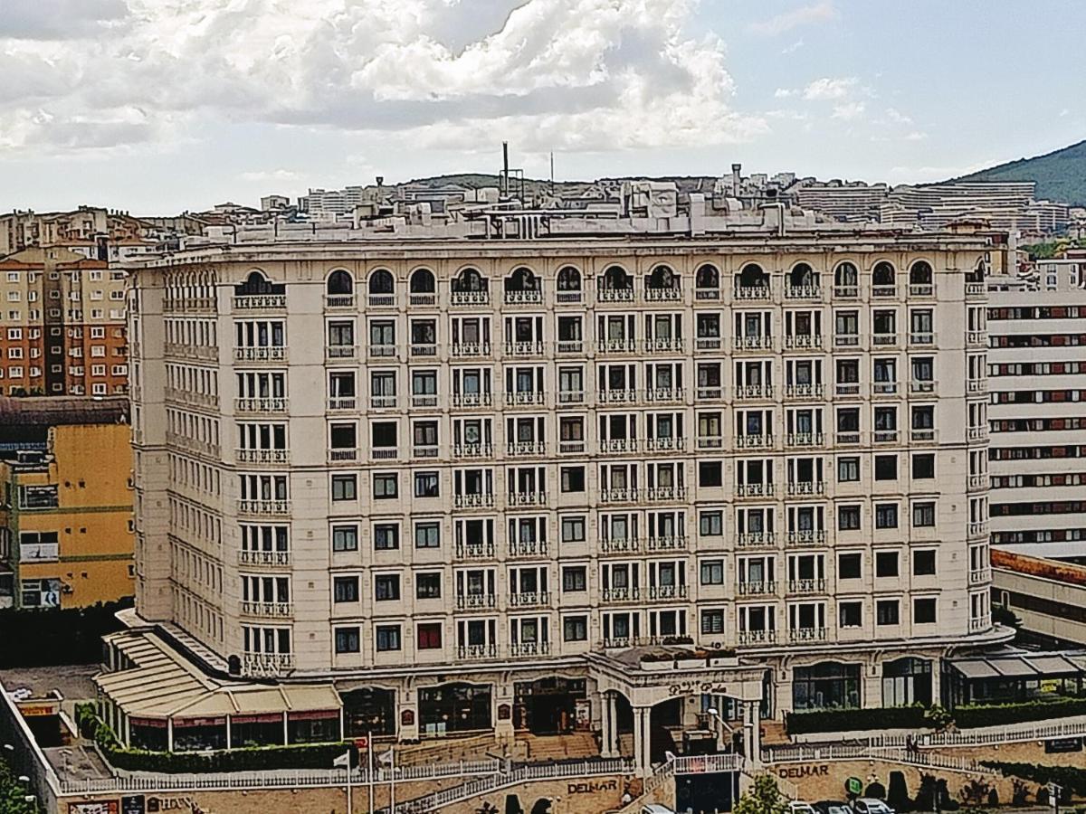 Falcon * Istambul