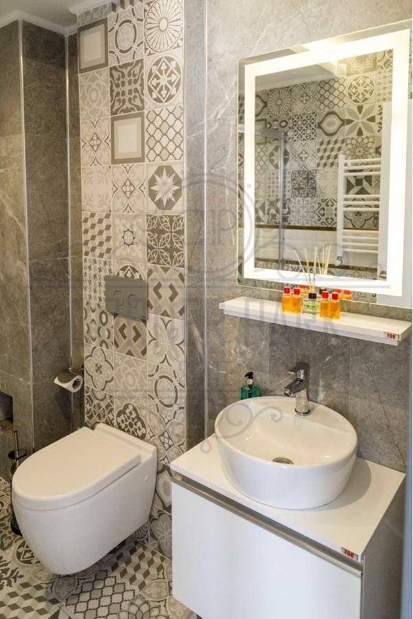 Corner Park Aparthotel 4*