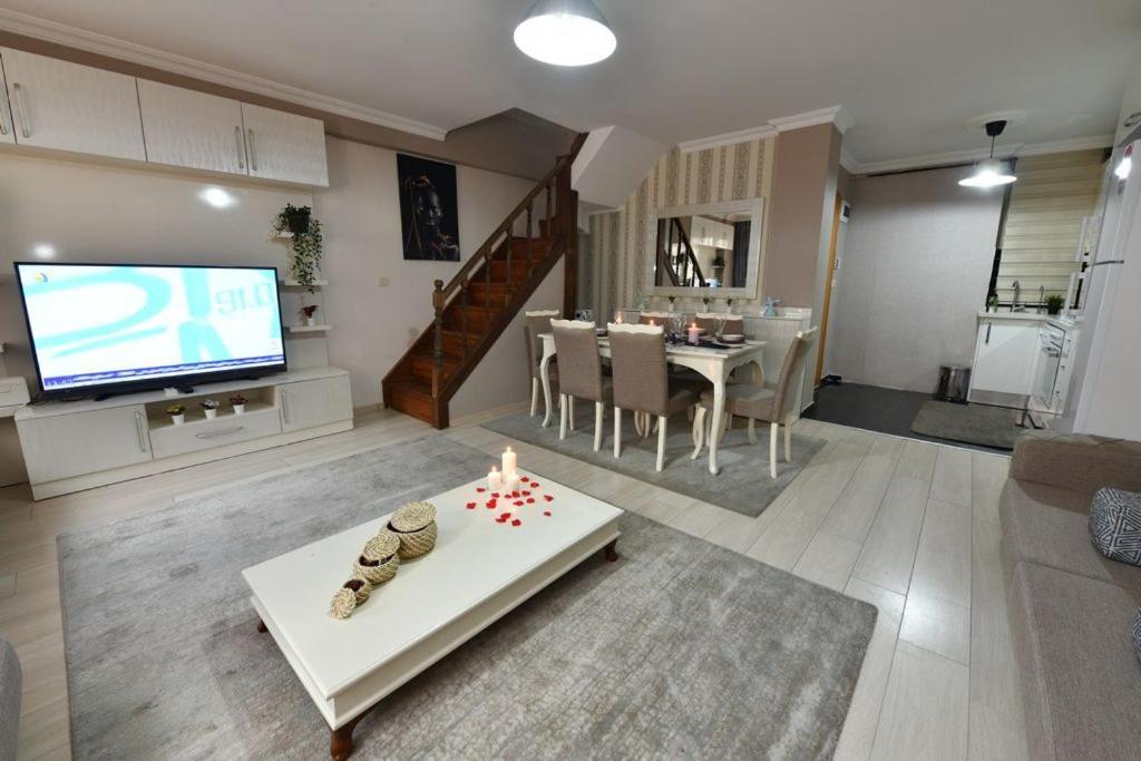 Color Homes Bomonti Apartment *