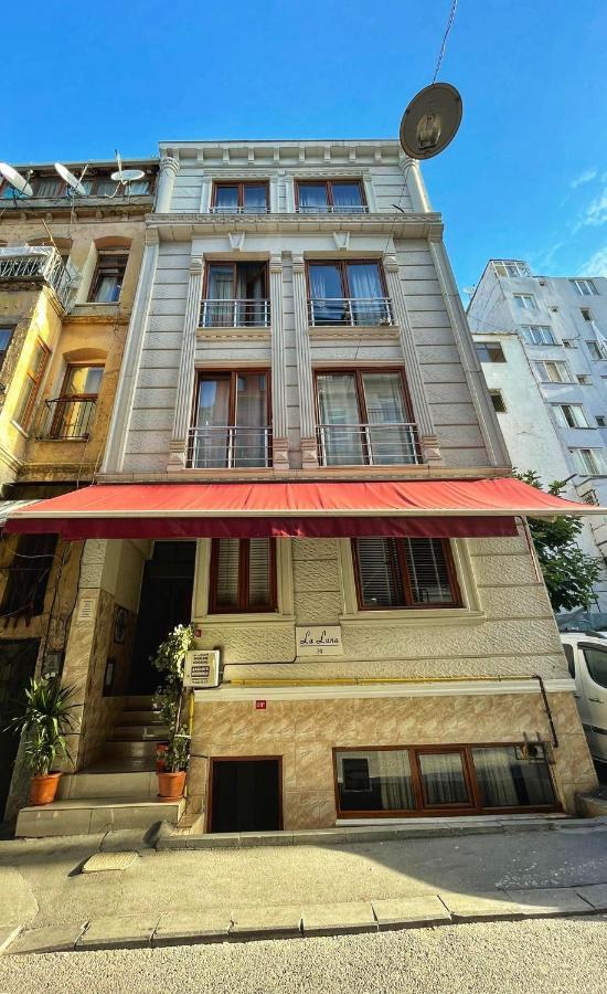 Laluna Near Grand Bazaar Center *