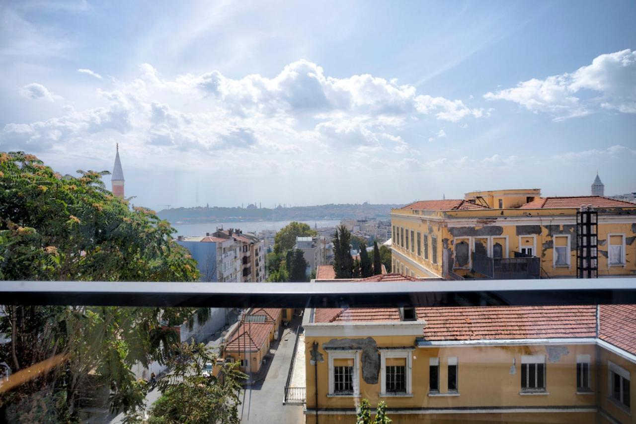 Fragments Hotel Istanbul