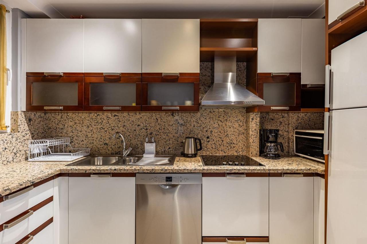 Outstanding Flat With Calming View Near Trendy Attractions In Nisantasi İstanbul