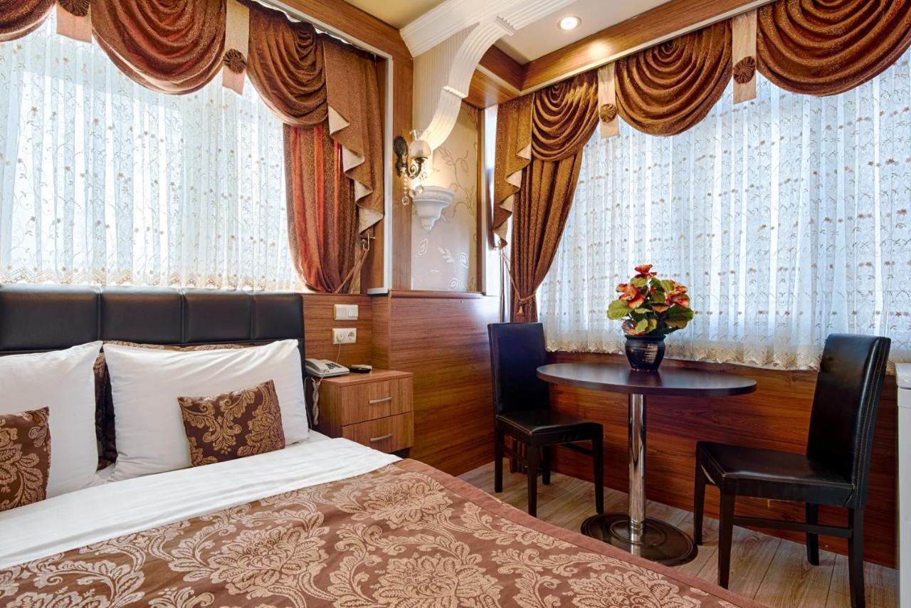Grand Gross Hotel