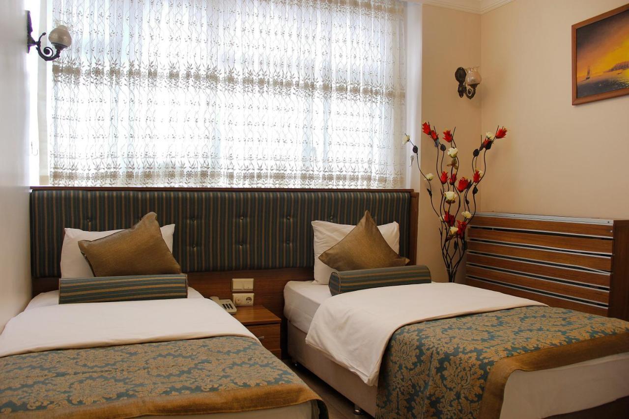 Grand Gross Hotel