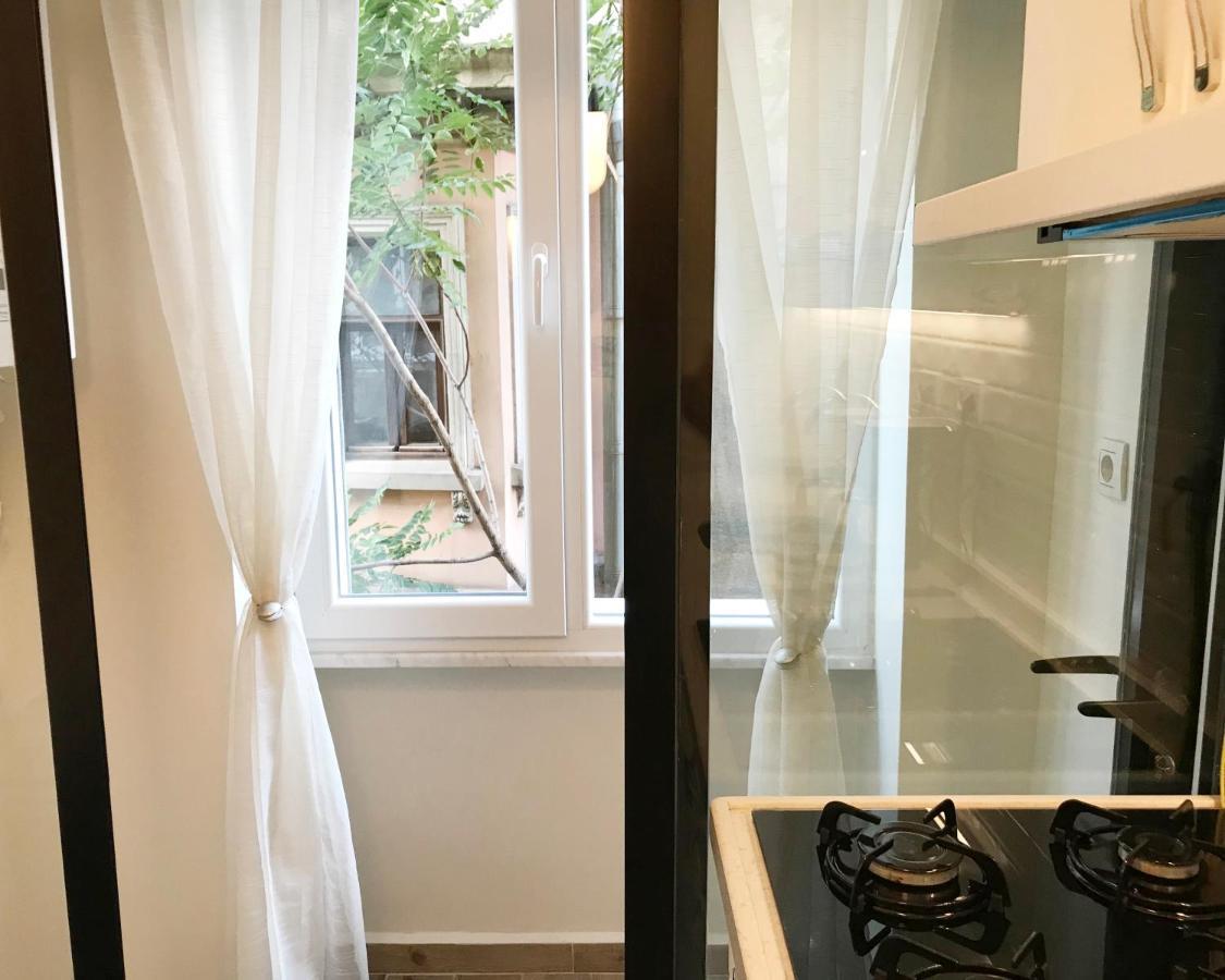 My Fabulous In Taksim Beyoglu Apartment *