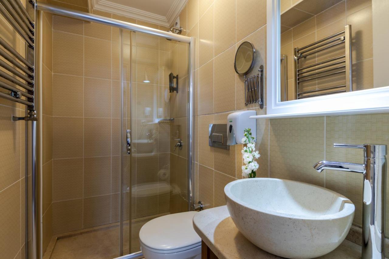 Agora Hotel 3*