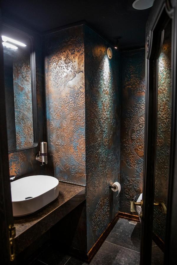 Tria Istanbul-special Category 4*